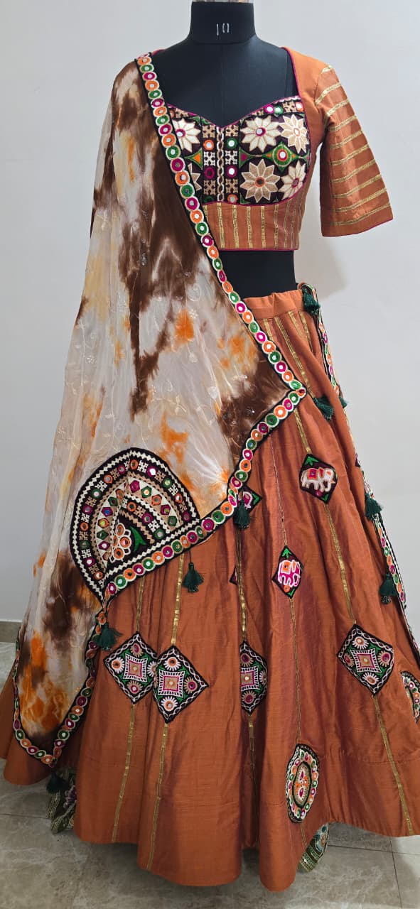 Rangrez Gamthi Slub Silk Lehenga Set