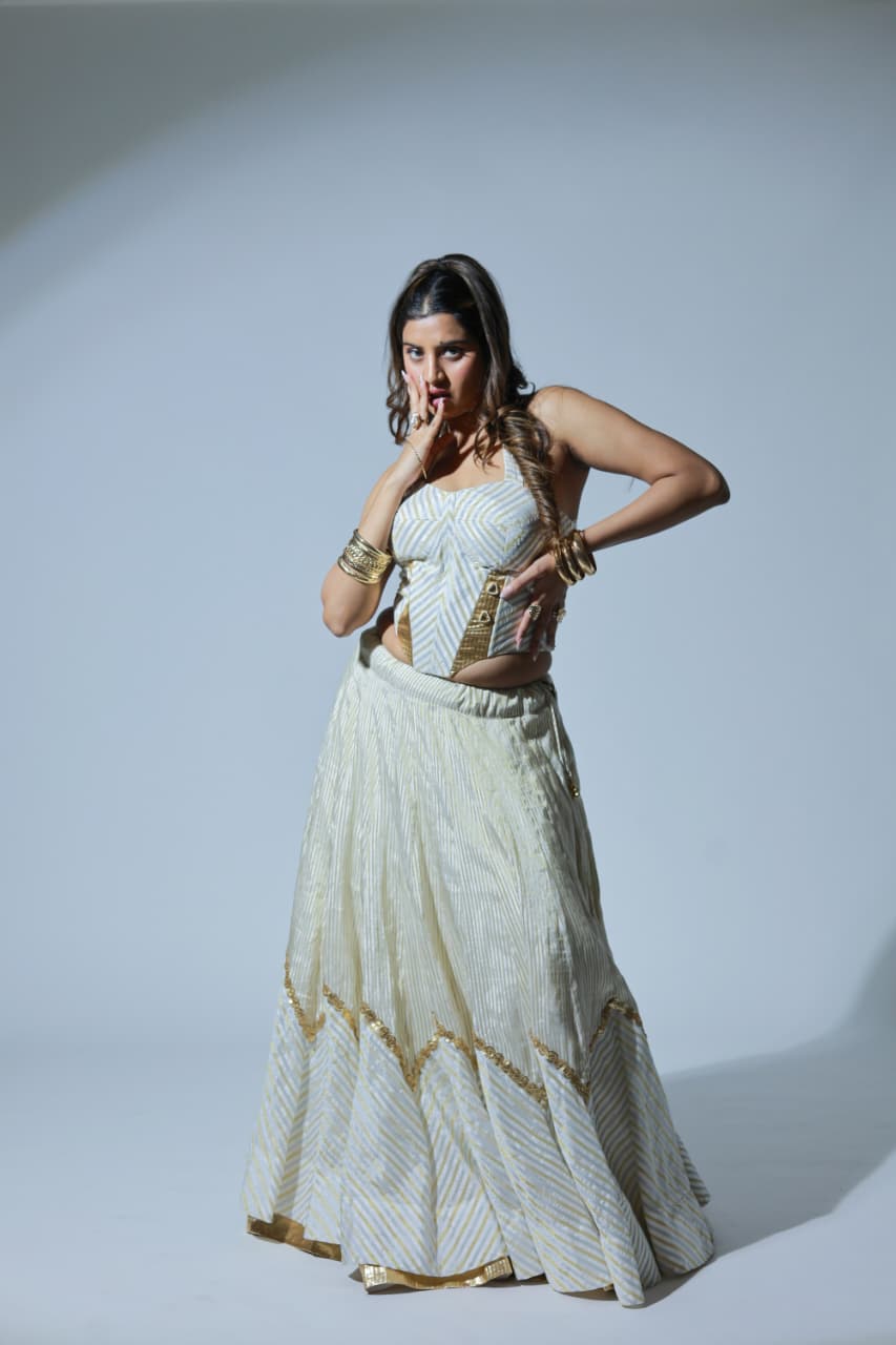 Shakti – Tissue Silk Lehenga Set